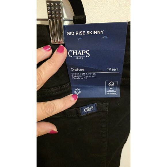 NWT Chaps Jeans Womens 18W 38wx30L Plus size Skinny Jeans Midrise Black NWT - Picture 4 of 12